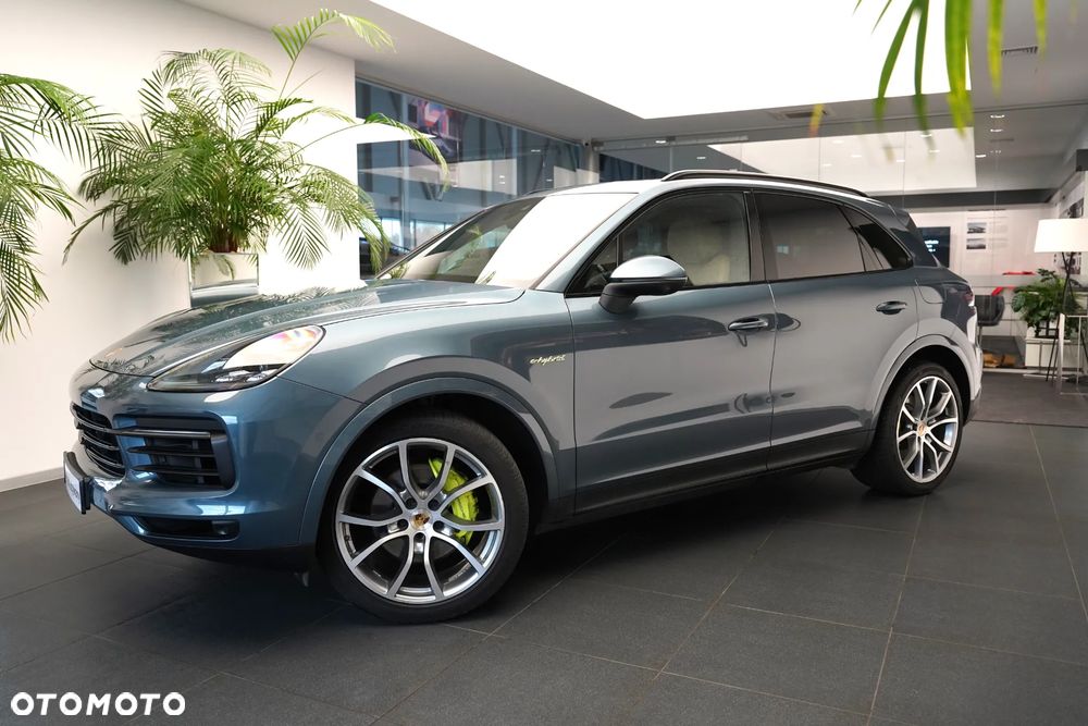Porsche Cayenne - 29