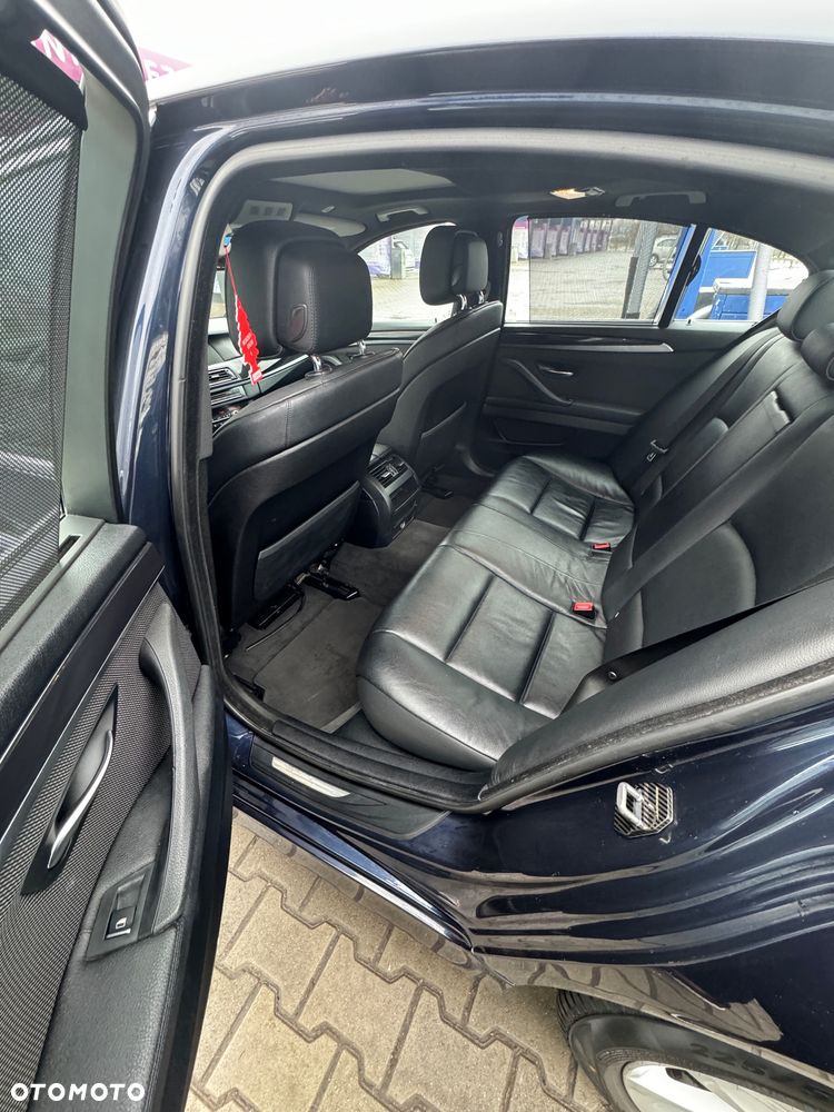 BMW Seria 5 520d - 5