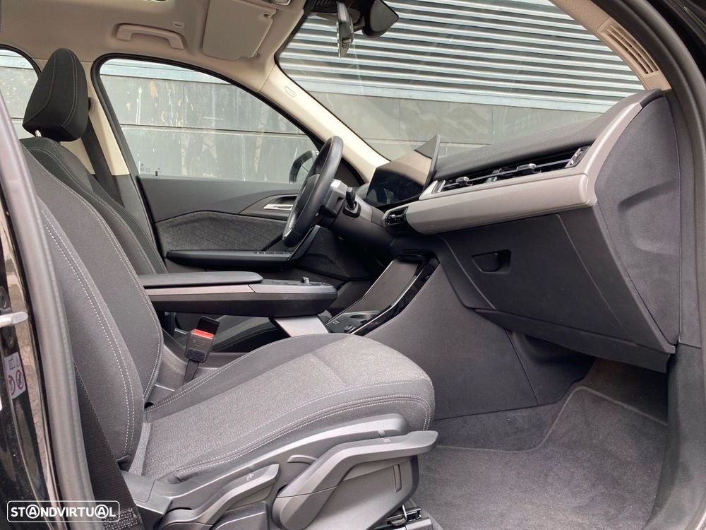 BMW X1 xDrive25e - 19