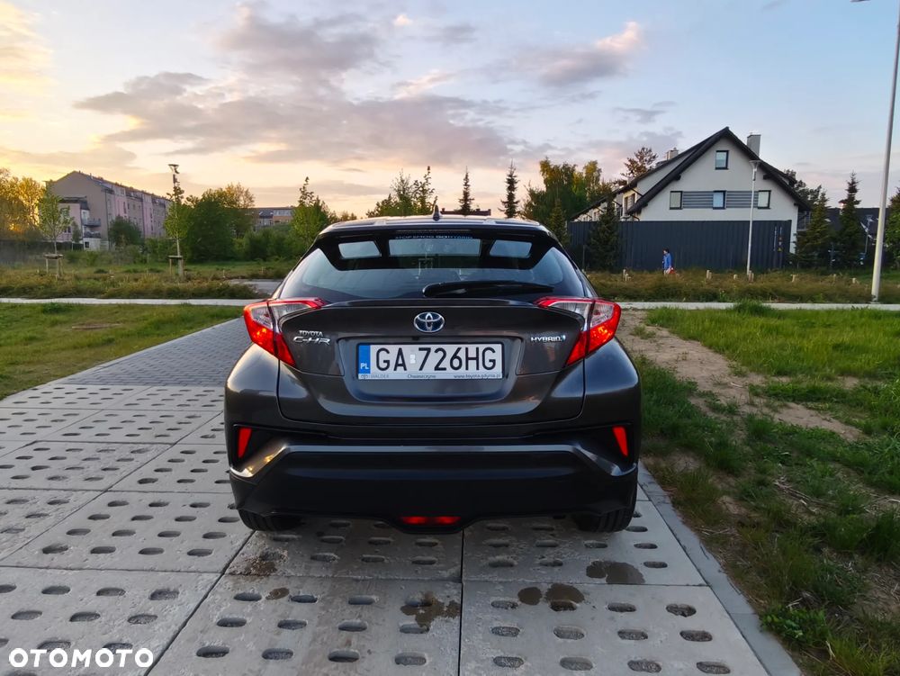 Toyota C-HR 1.8 Hybrid Executive - 3