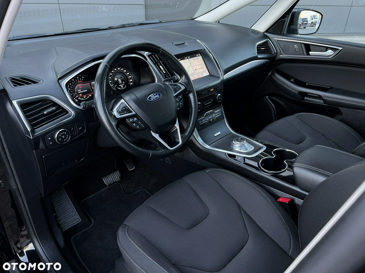 Ford S-Max 2.0 EcoBlue TITANIUM - 19