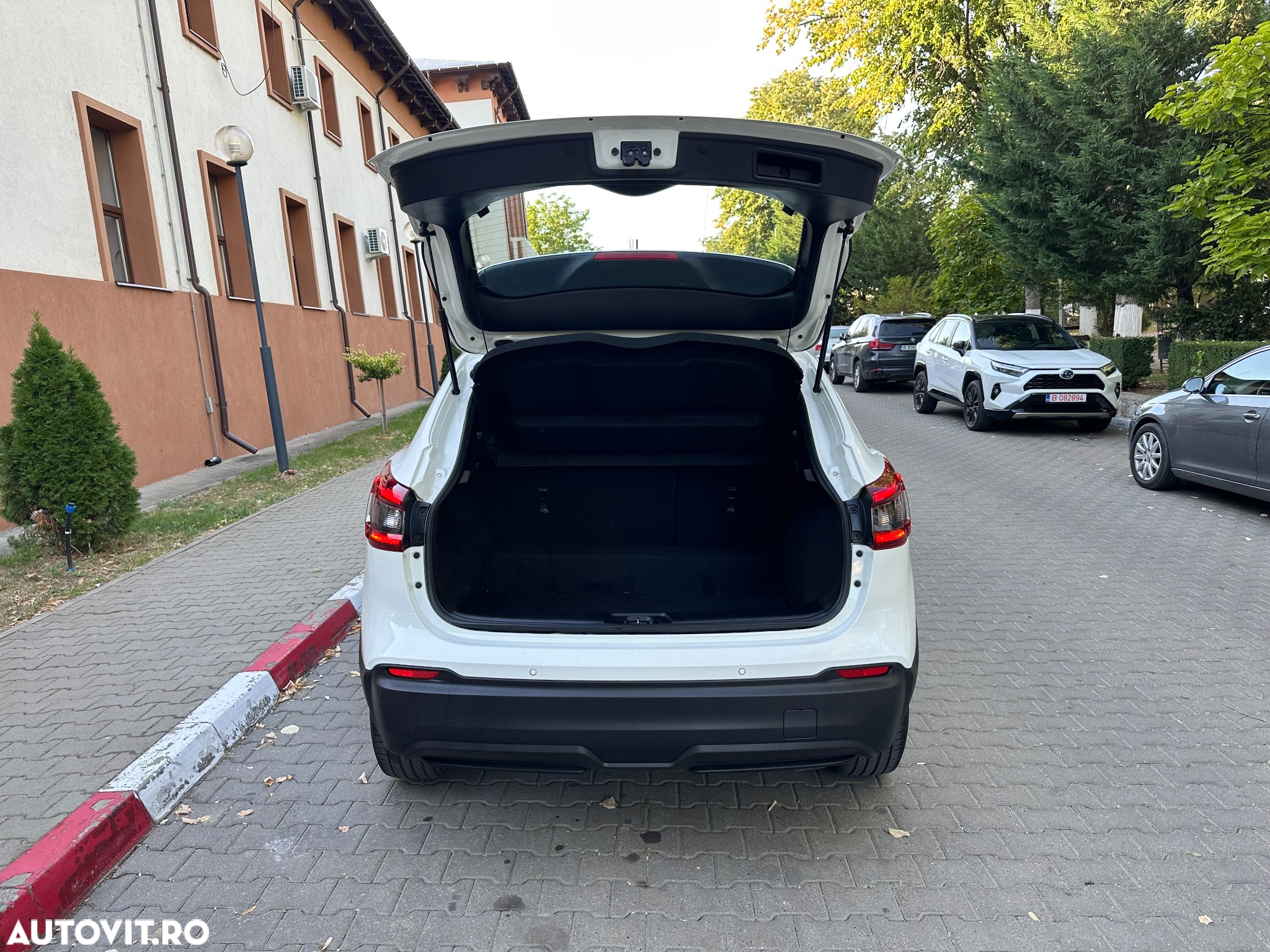 Nissan Qashqai 1.5 DCI N-CONNECTA - 25