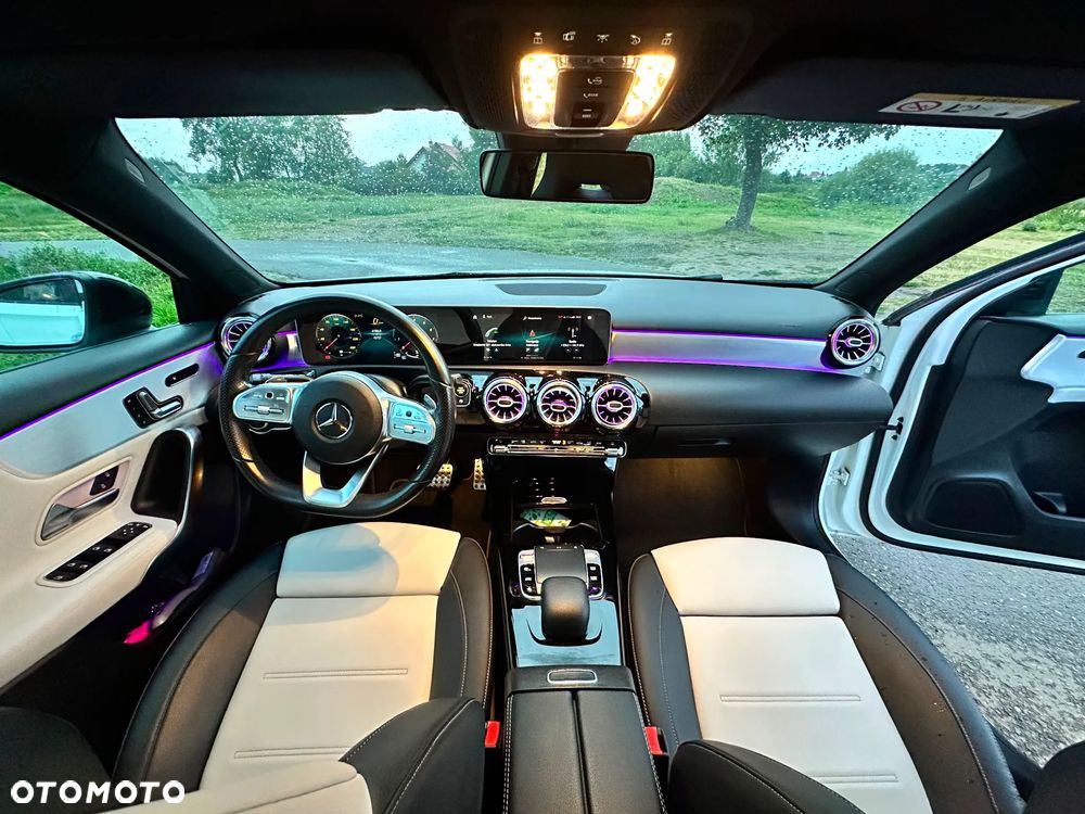 Mercedes-Benz Klasa A 220 4-Matic AMG Line 7G-DCT - 8
