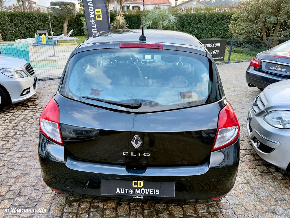 Renault Clio 1.2 16V Dynamique S - 18