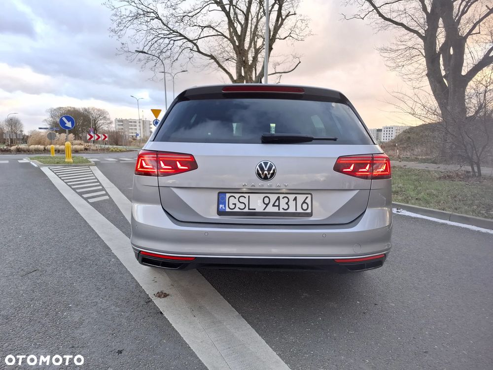 Volkswagen Passat 2.0 TDI SCR DSG Business - 8