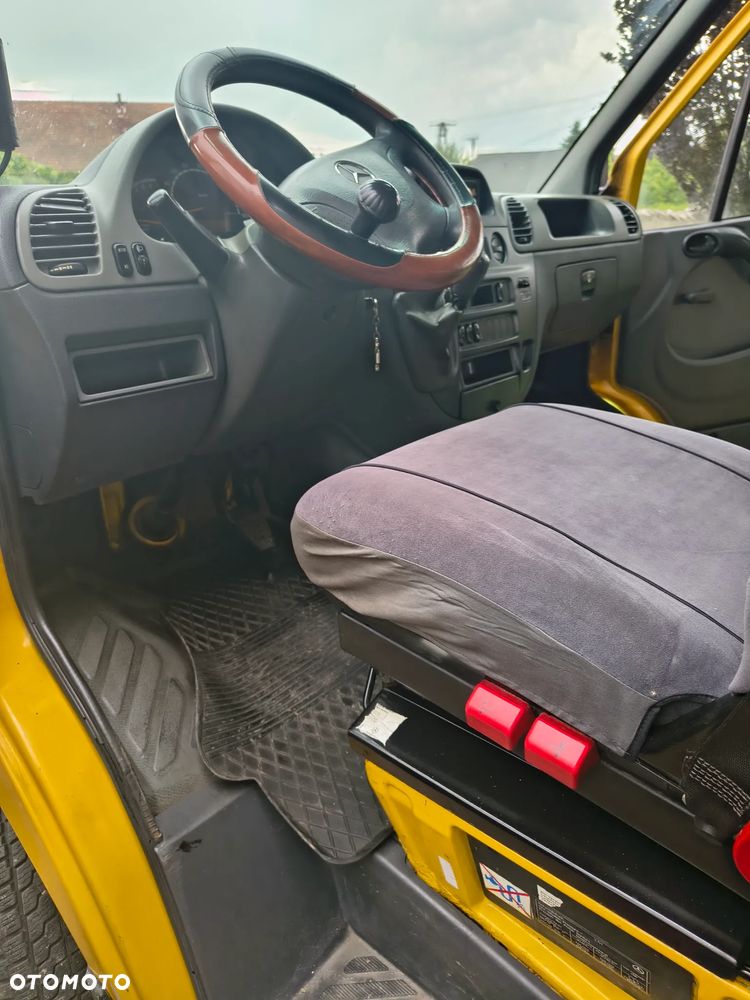 Mercedes-Benz Sprinter - 6