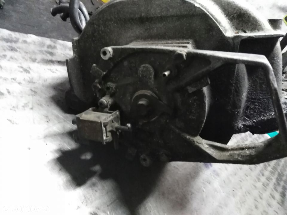 Kolektor Ssący Audi A6 A8 3.7 4.2 V8 077133185H - 9