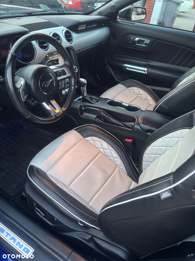 Ford Mustang 5.0 Ti-VCT V8 GT - 32