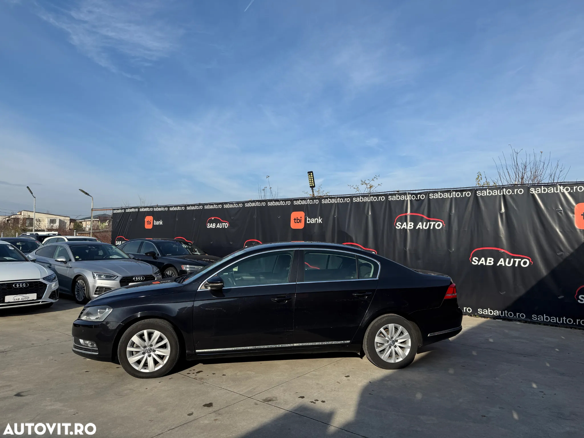 Volkswagen Passat 2.0 TDI DSG BlueMotion Technology Comfortline - 20