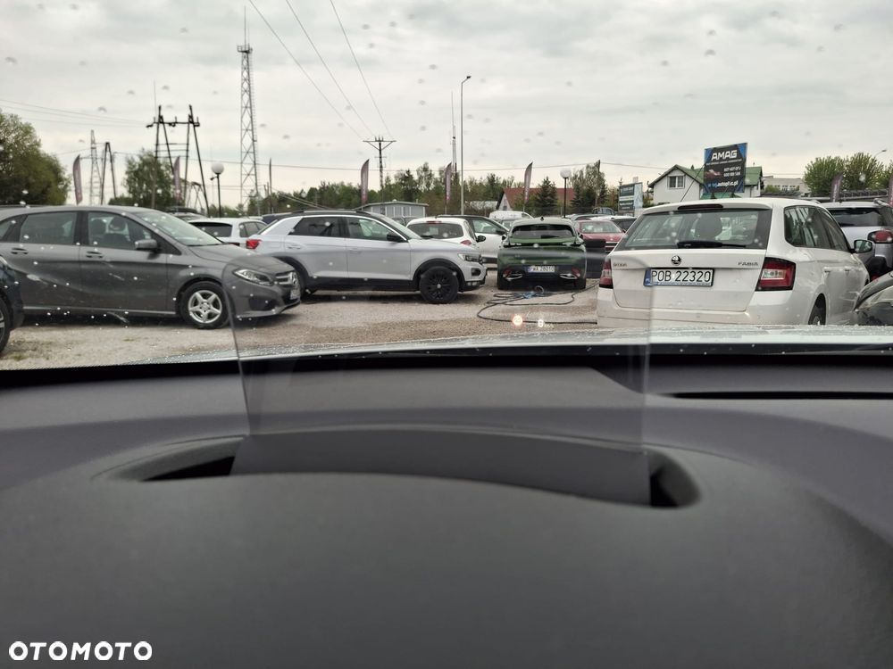 Hyundai Kona 39kWh Premium - 27