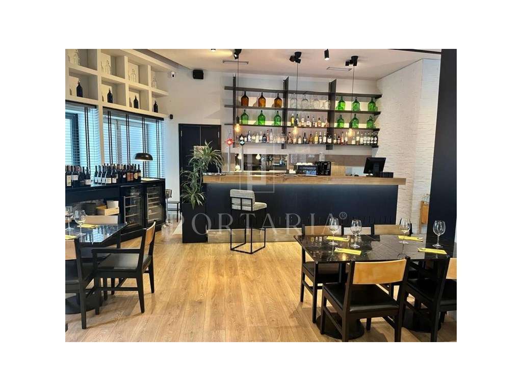Trespasse de restaurante no centro de Aveiro - Grande imagem: 2/20