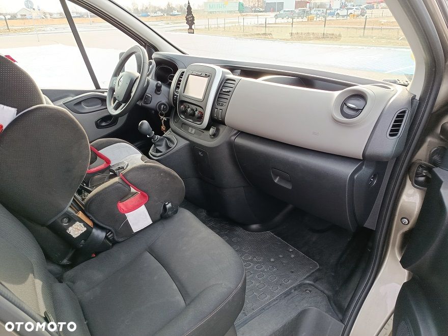 Renault Trafic - 9