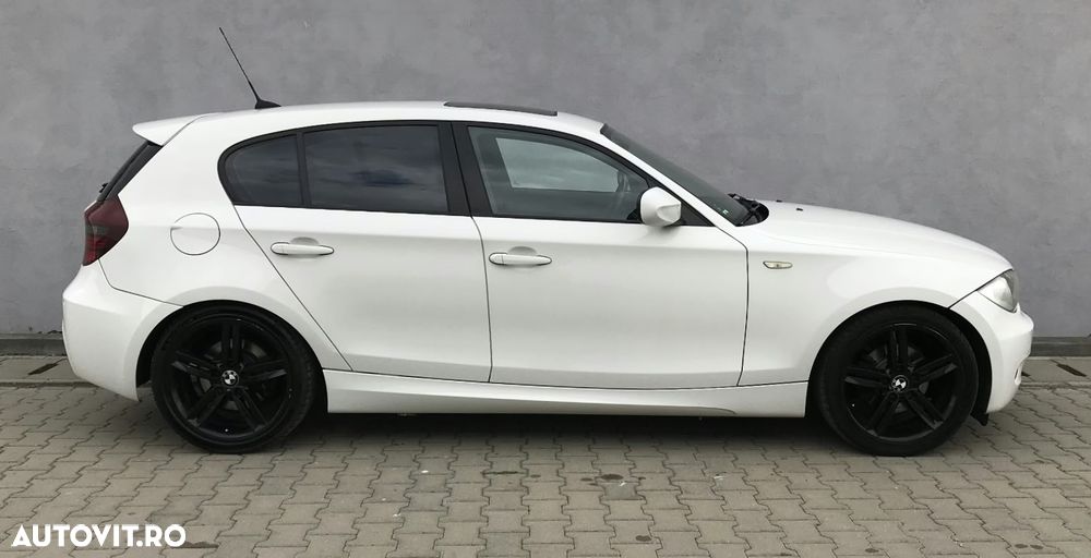 BMW Seria 1 118d Sport Line - 10