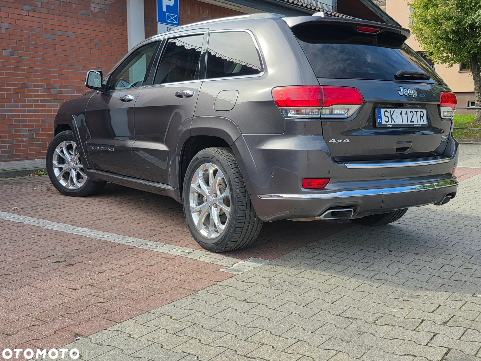 Jeep Grand Cherokee 3.0 CRD Summit - 13
