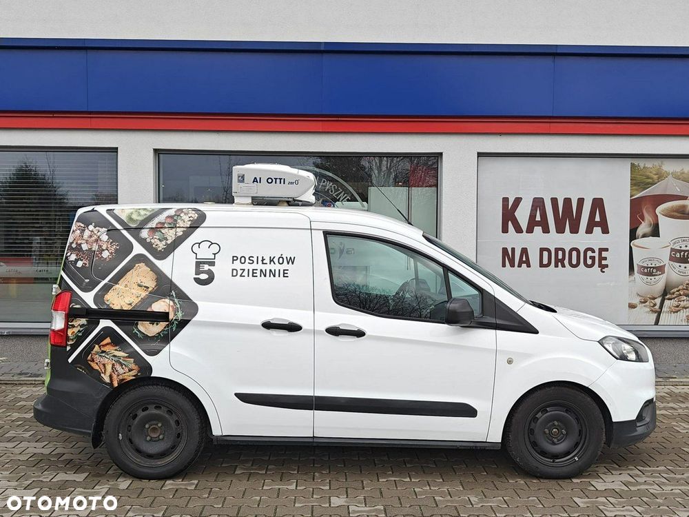 Ford Transit Courier - 8