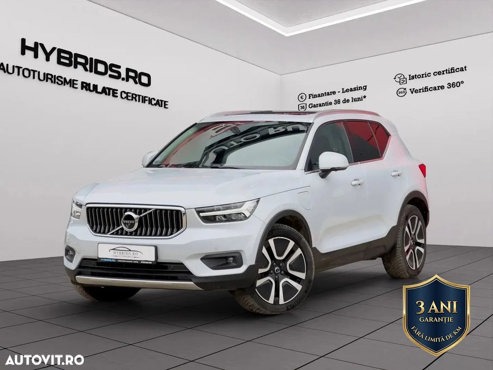 VOLVO XC40 2021