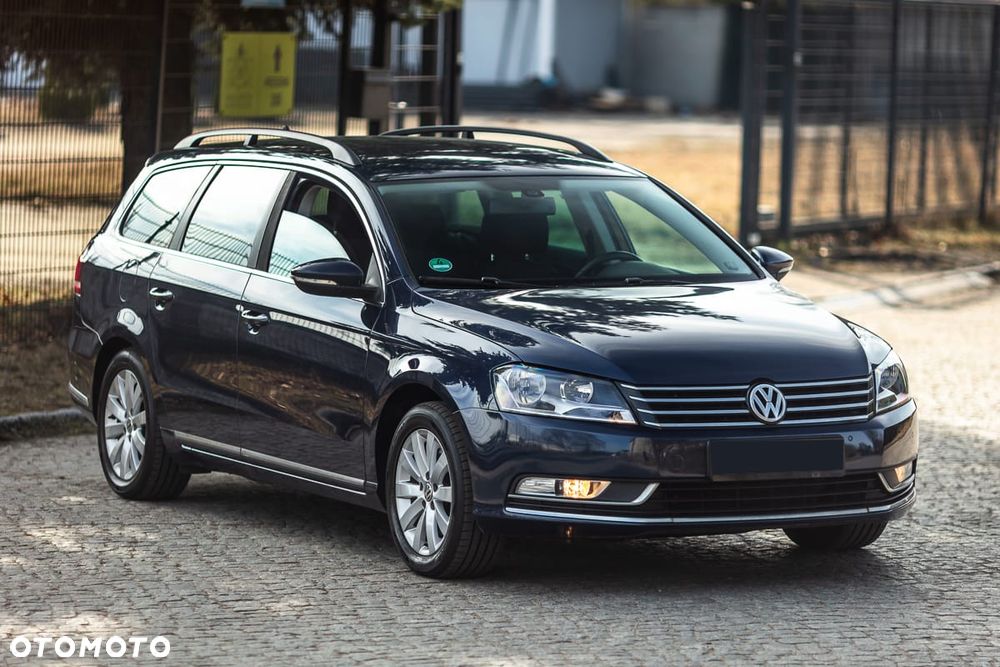 Volkswagen Passat 2.0 Blue TDI SCR Comfortline - 6