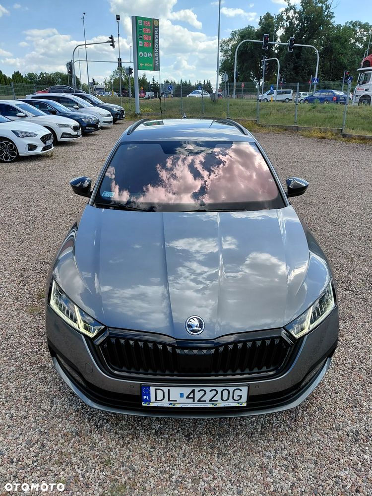 Skoda Octavia 2.0 TSI 4x4 Sportline DSG - 37