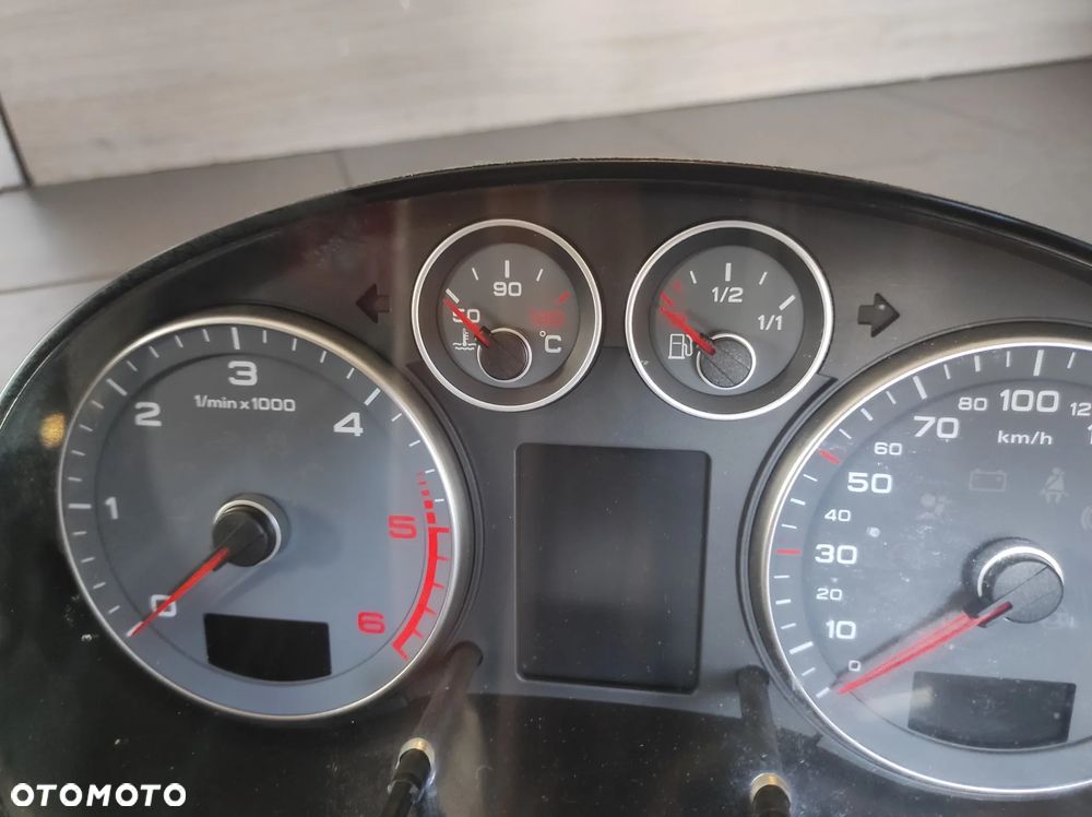 8P0920932G LICZNIK ZEGARY PRĘDKOŚCIOMIERZ AUDI A3 8P LIFT DIESEL 2.0 TDI CR EUROPA SPRAWNE GWARANCJA  WYSYŁKA !!! - 2