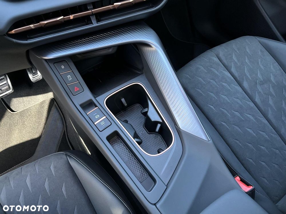 Cupra Terramar 1.5 eTSI mHEV Advantage Edition DSG - 27
