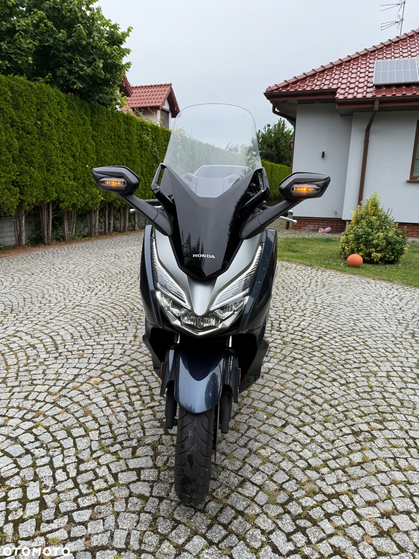 Honda NSS - 4