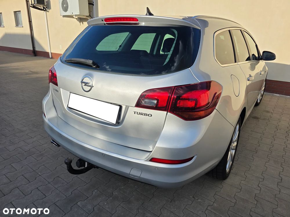 Opel Astra 1.4 Turbo - 12