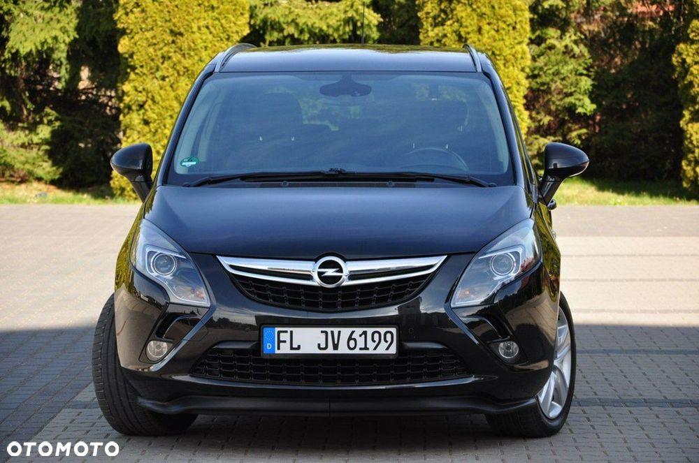 Opel Zafira - 2