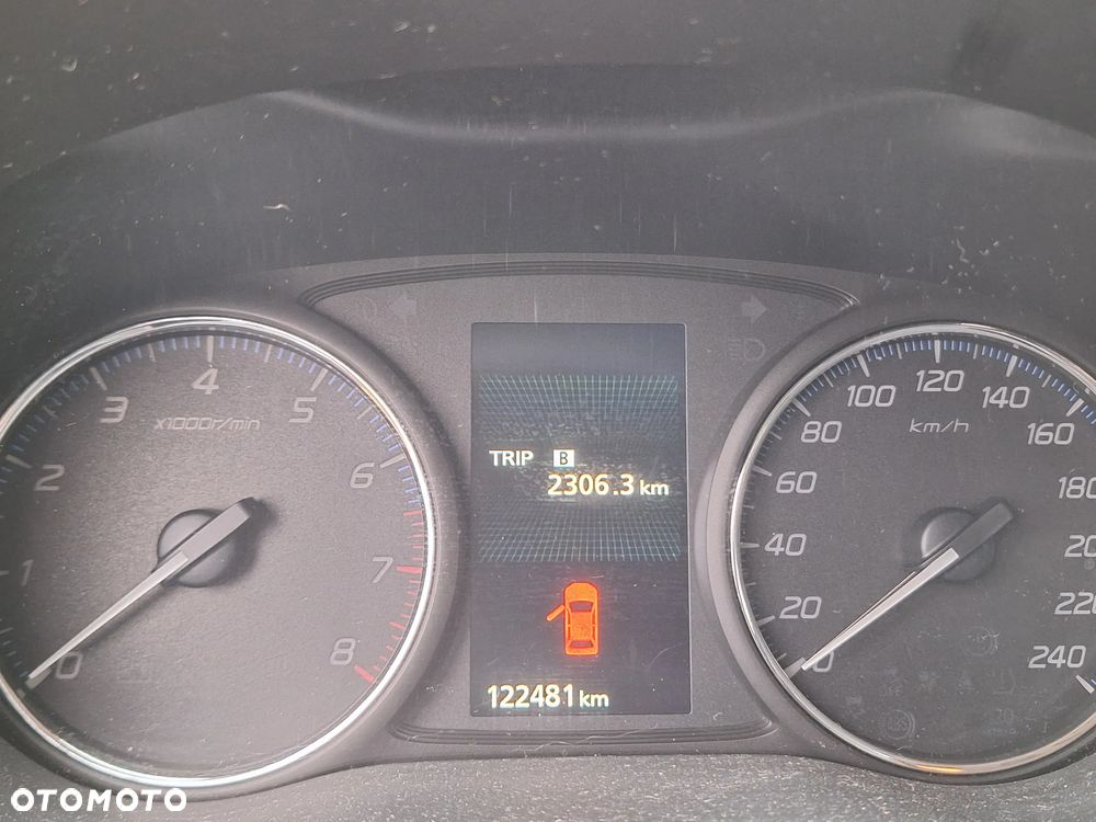 Mitsubishi Outlander 2.0 Intense + 4WD CVT - 4