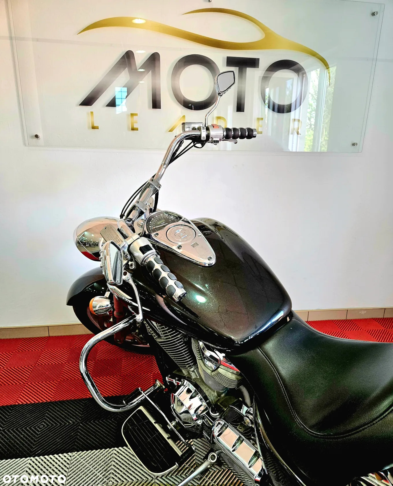 Honda VTX - 6