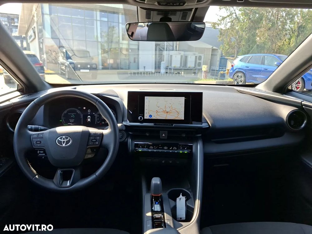 Toyota C-HR - 12