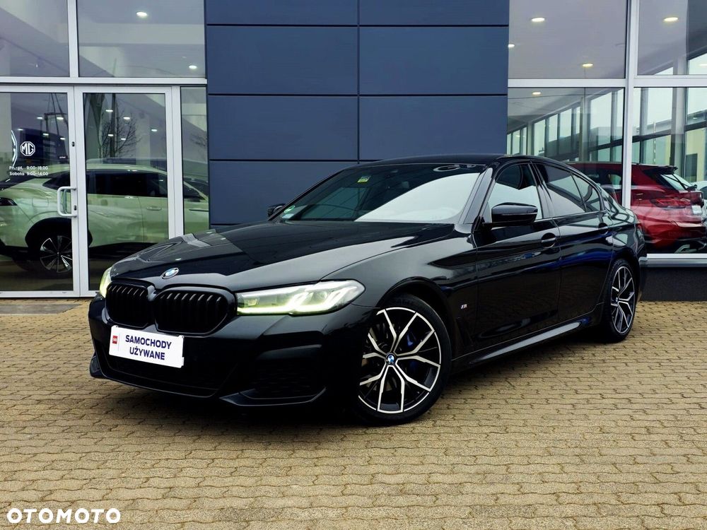 BMW Seria 5 530i xDrive M Sport sport - 2