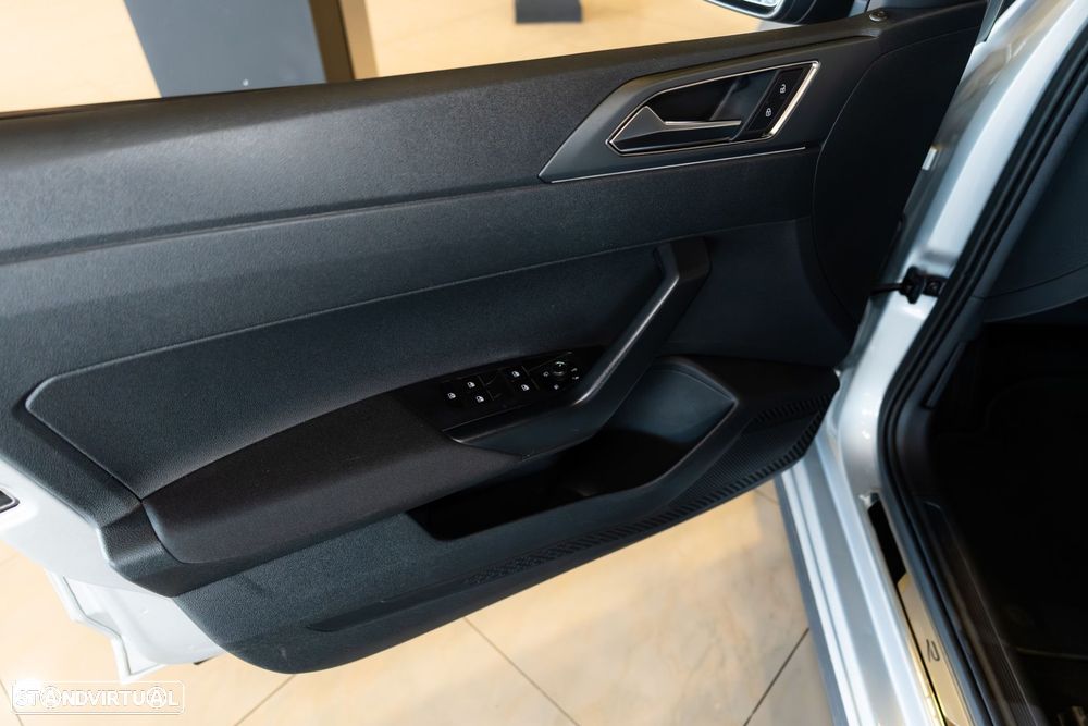VW Polo 1.0 TSI OPF DSG R-Line - 26