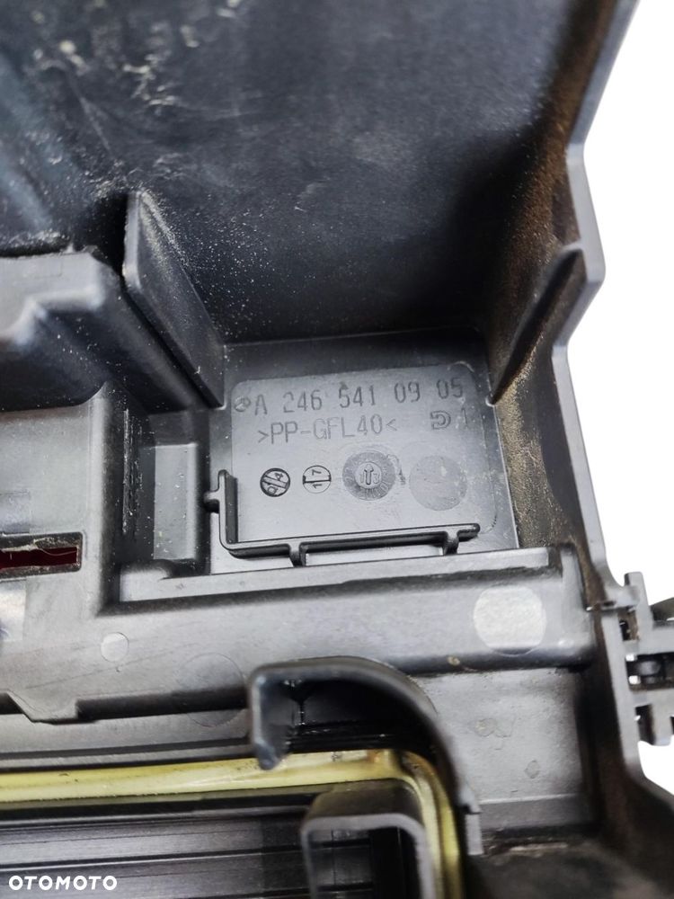 MERCEDES W246 OBUDOWA SKRZYNKI BEZPIECZNIKÓW A2465400024 A2465400182 - 8