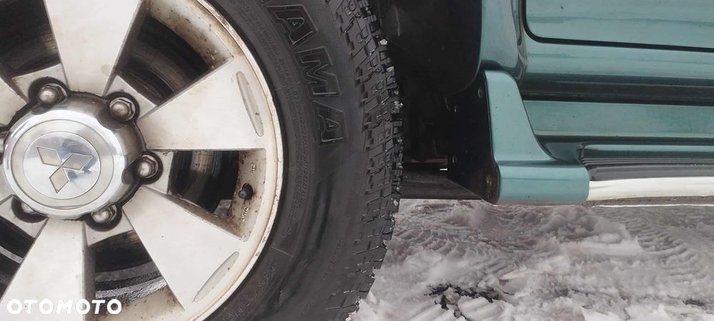 Mitsubishi Pajero Sport 2.5 TD Classic - 6