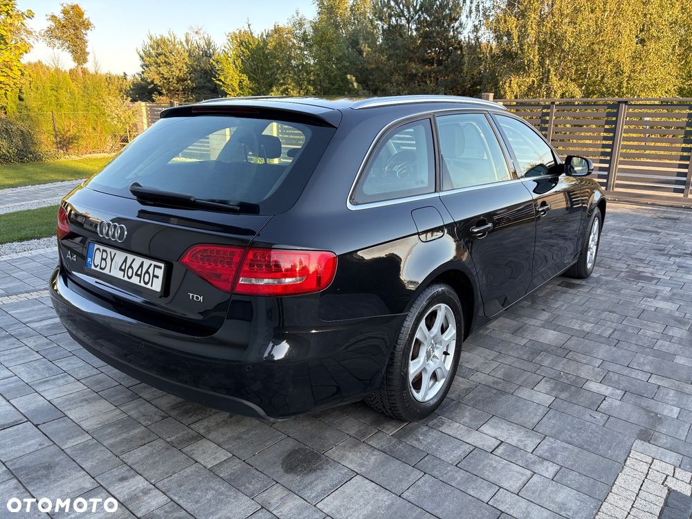 Audi A4 Avant 2.0 TDI Limited Edition - 6