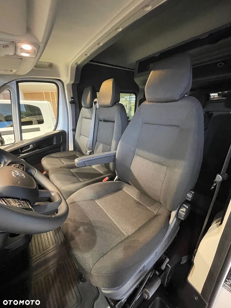 Toyota Proace MAX - 15