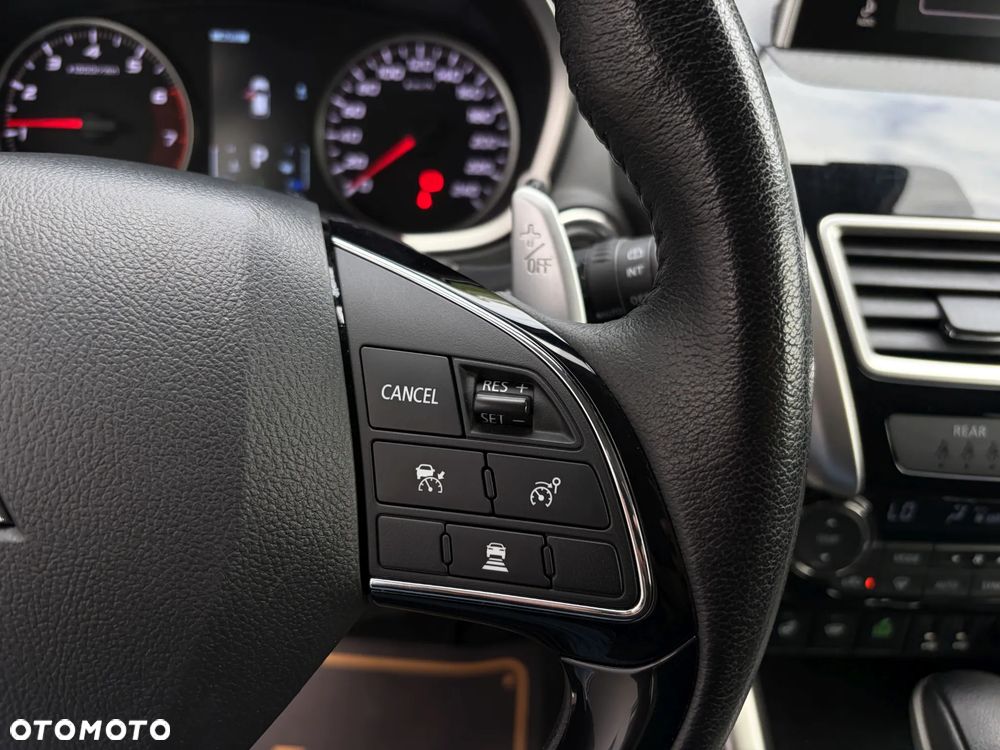 Mitsubishi Eclipse Cross 1.5 T GPF Intense Plus CVT 4WD - 25