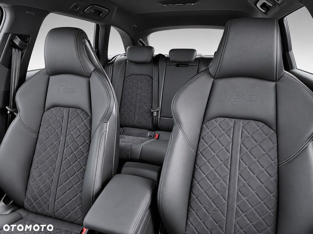 Audi RS4 Avant TFSI Quattro Tiptronic - 18