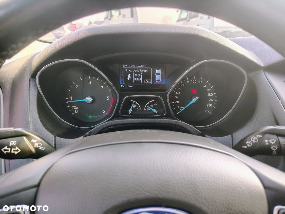 Ford Focus 1.5 EcoBlue Start-Stopp-System TITANIUM STYLE - 19