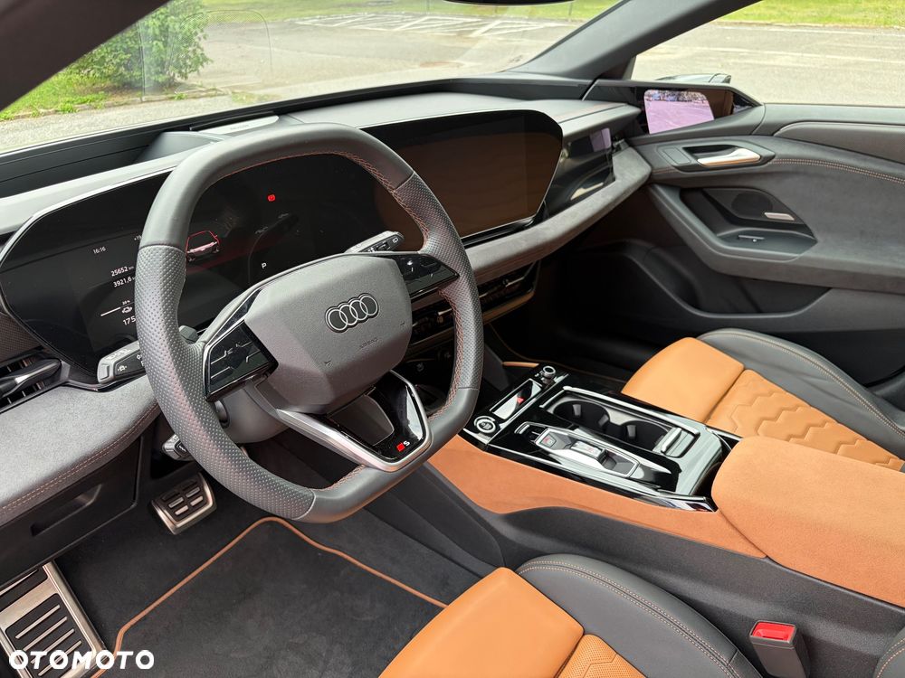 Audi A6 Avant e-tron - 14