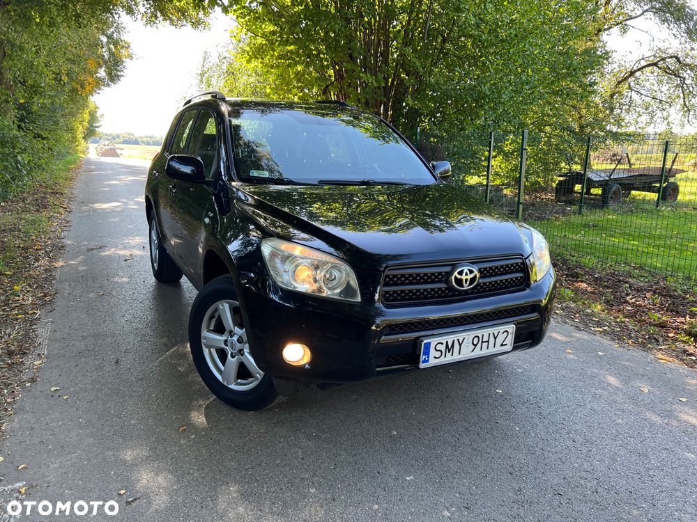 Toyota RAV4 2.2 D-4D Premium - 24