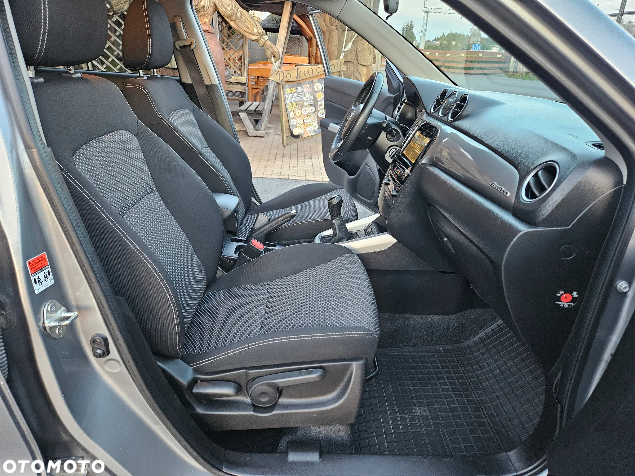 Suzuki Vitara 1.6 Premium 4WD - 17