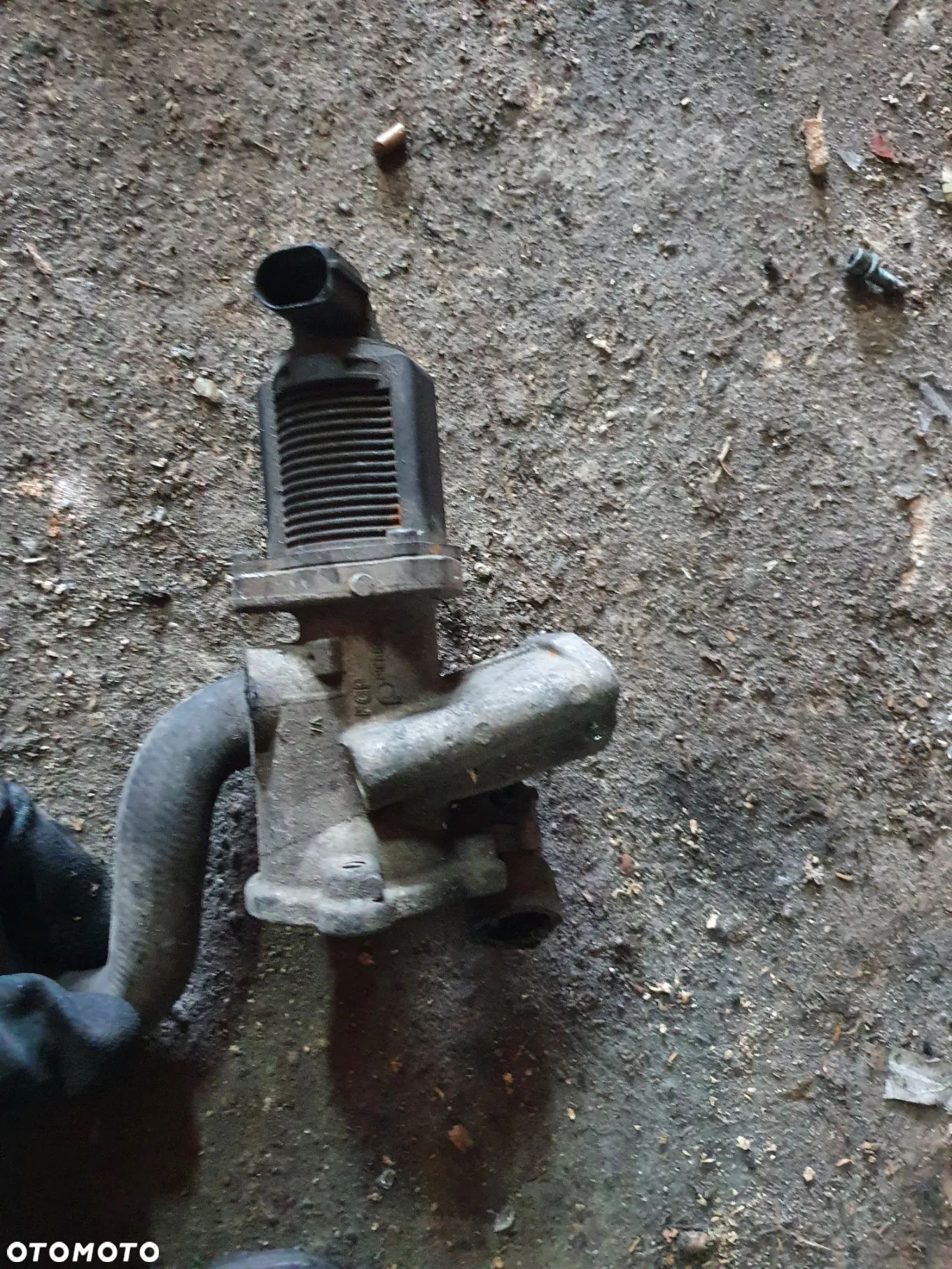 ZAWÓR EGR OPEL FIAT 1.3 CDTI ORYGINAŁ SPRAWNY - 1