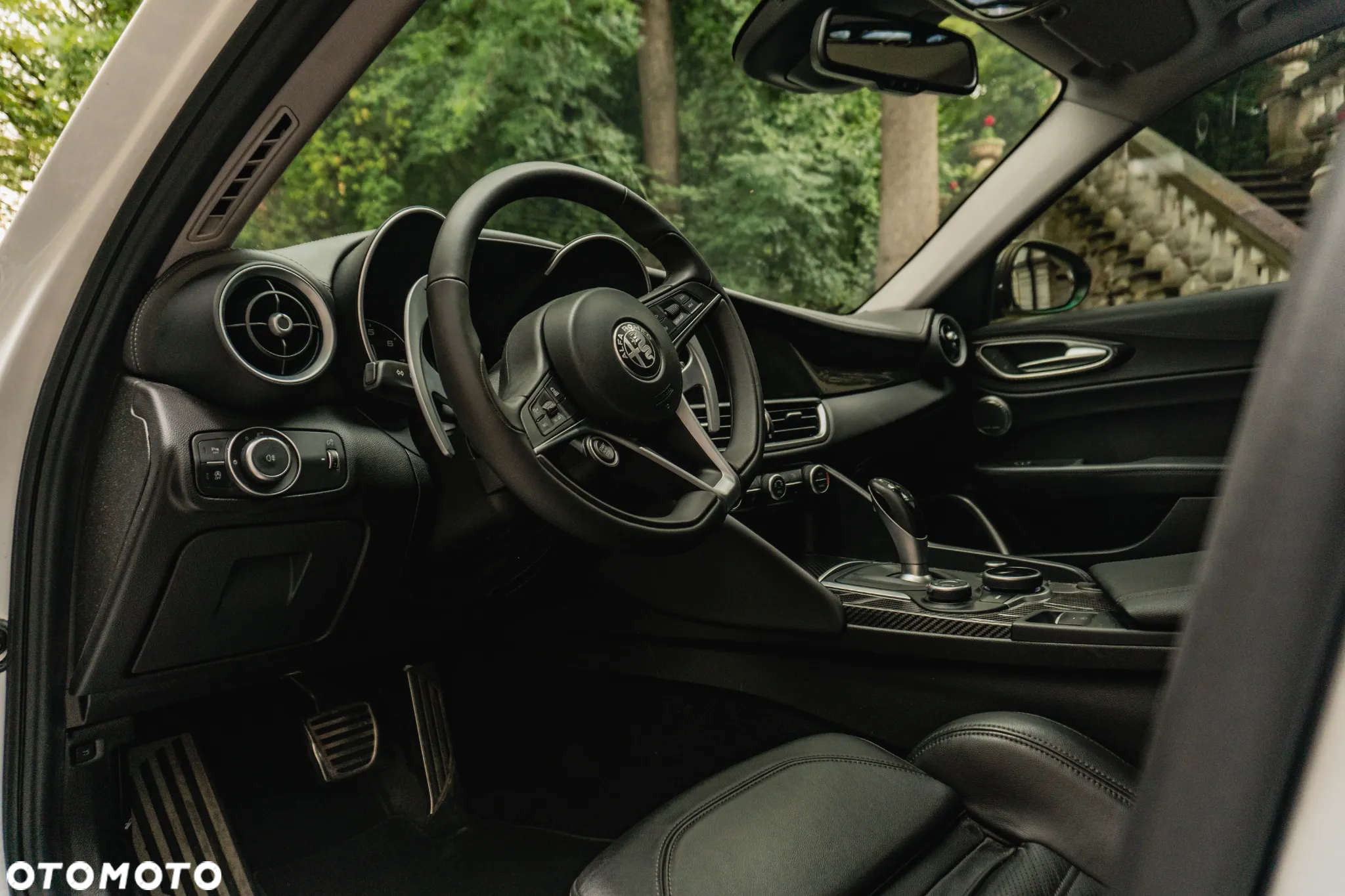 Alfa Romeo Giulia 2.0 Turbo 16V AT8-Q4 Veloce Ti - 16
