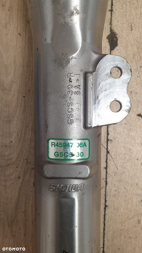 Goleń prawy Harley Dyna Street Bob Low Rider Super Glide 45947-06A - 6