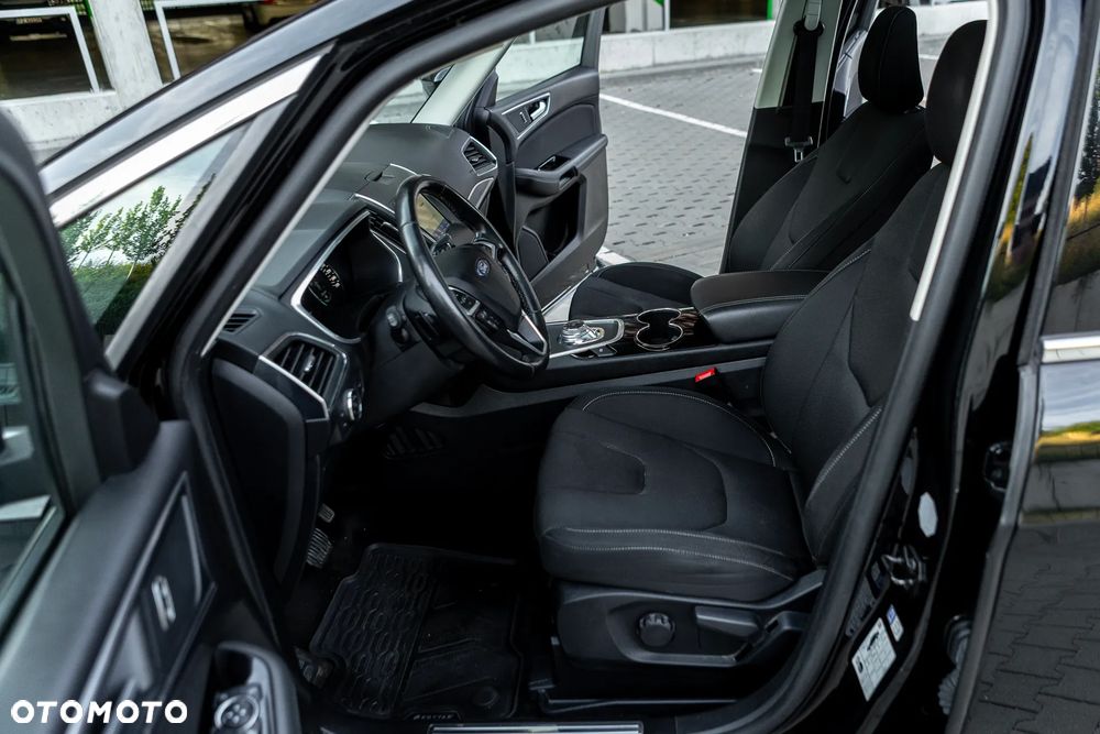 Ford S-Max - 24