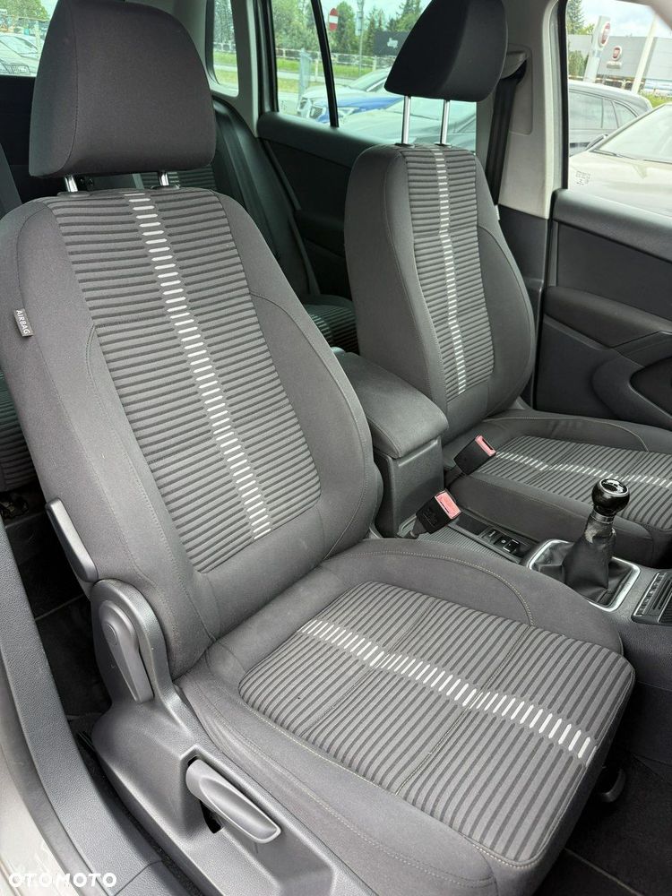 Volkswagen Tiguan - 14