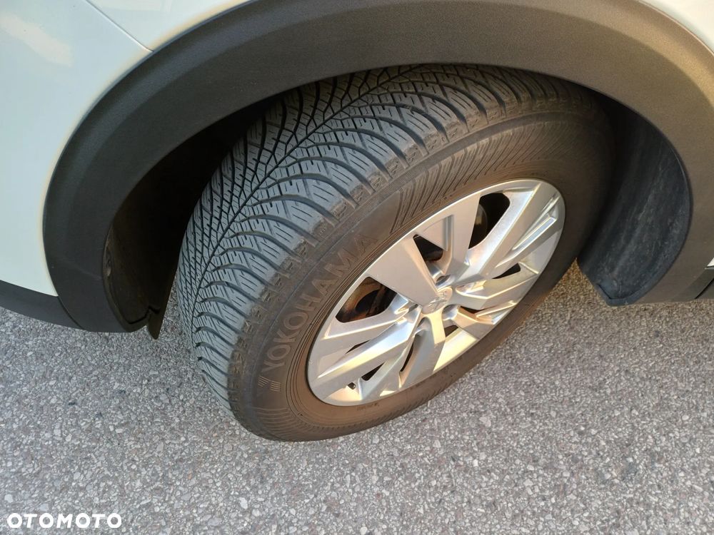 Peugeot 3008 BlueHDi 130 Stop & Start EAT8 Allure - 29