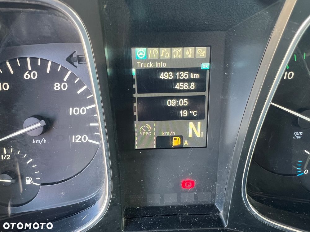 Mercedes-Benz ACTROS MP4 2545 - 27