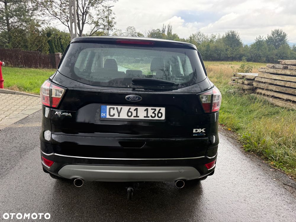 Ford Kuga 2.0 TDCi 2x4 Titanium - 29